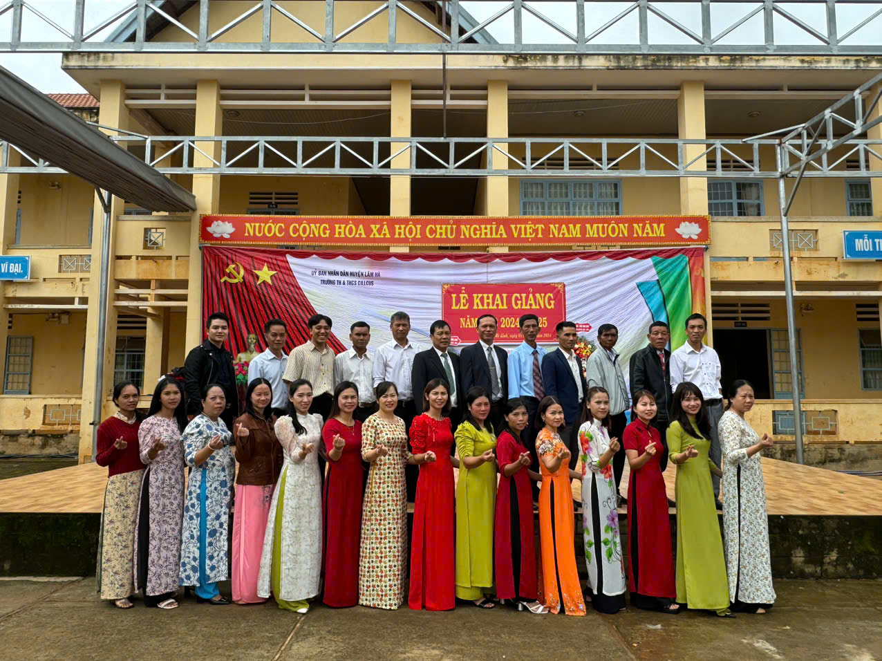 z5798638202136 2fb017f2e6812b63680006af72ce56f7